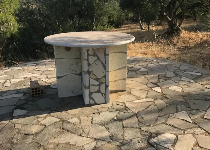 Mountain House Near Pyrgos Ilias 펜션 *