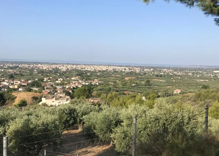 펜션 Mountain House Near Pyrgos Ilias