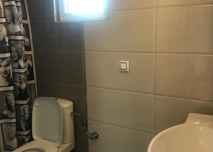 Mountain House Near Pyrgos Ilias 펜션 Lambetion